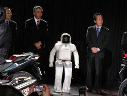 0-ASIMO